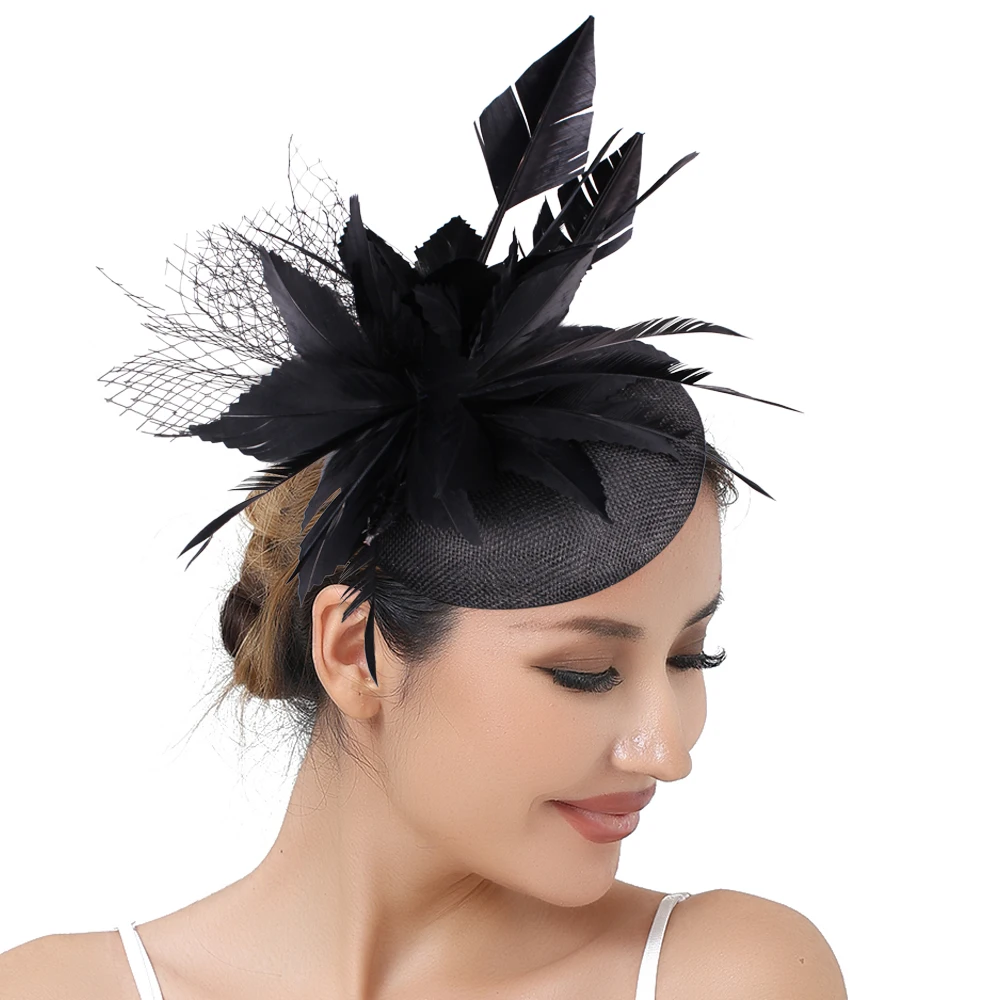 Eleganter Braut-Fascinator für Damen, schicker Blumen-Kopfschmuck mit Haarband, stilvolle Haaraccessoires für besondere Anlässe – Detail 2