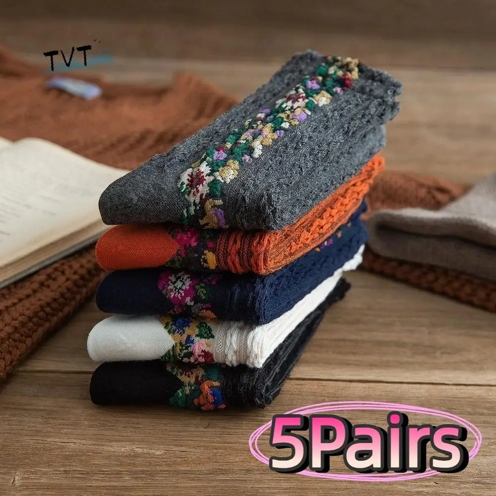 

5Pairs Retro Vintage Floral Embroidery Socks Harajuku Streetwear Medium Tube Socks Sweat-absorbing Soft Ethnic Style Socks Women