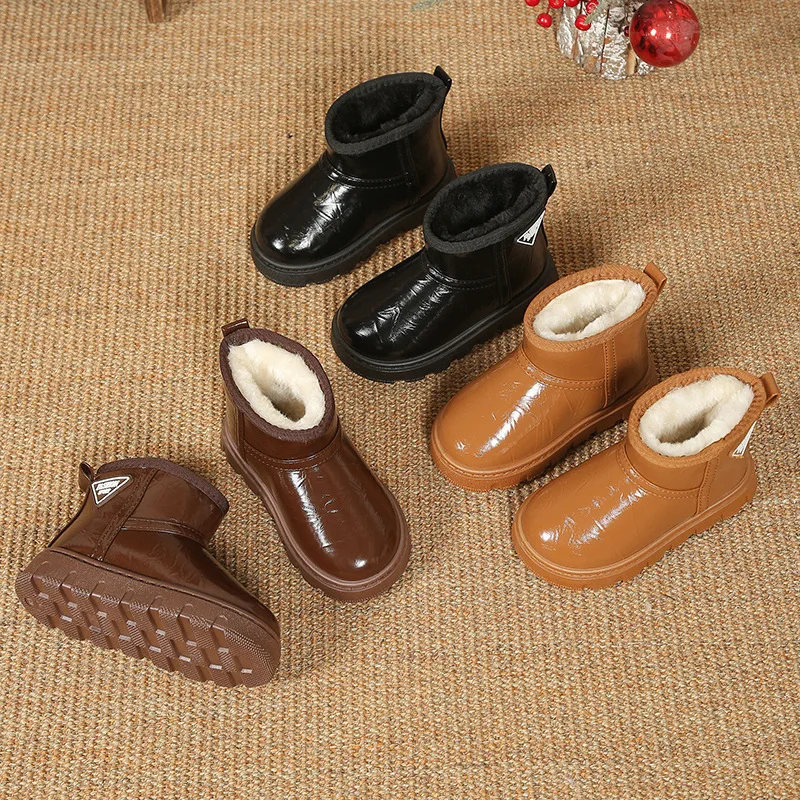 بوتاس ريترو الفتيات الأحذية 2025 شتاء جديد الاطفال حذاء الثلوج الراحة المضادة للانزلاق الفتيات حذاء من الجلد بسيط تنوعا حذاء طفل Zapatos