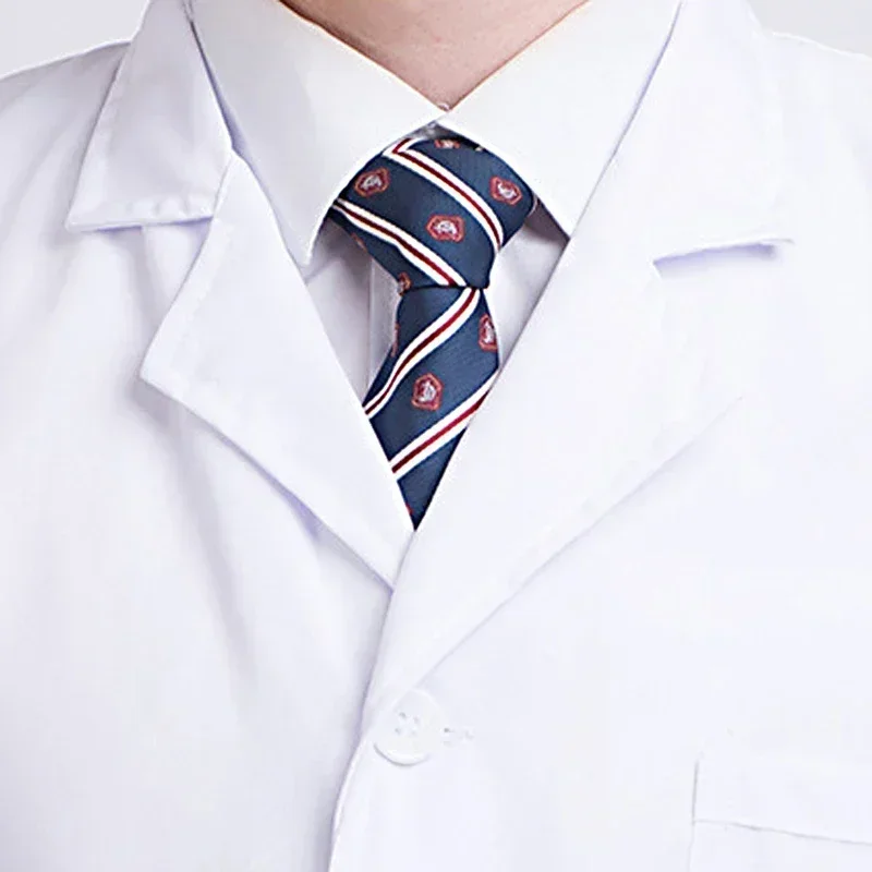 ผู้หญิงผู้ชาย Unisex แขนยาวสีขาว Lab Coat Notched ปกปุ่มลงพยาบาลทางการแพทย์หมอชุดเสื้อ