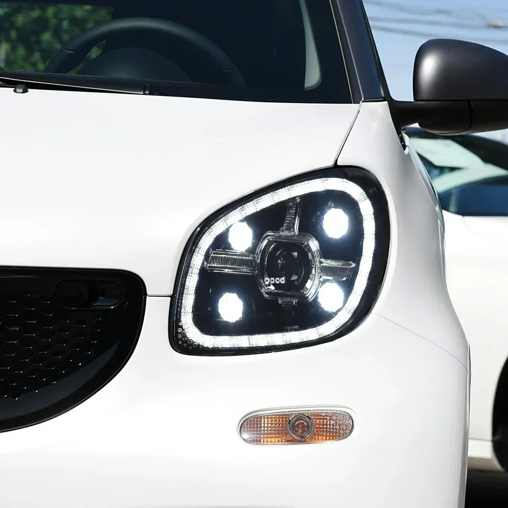 

Auto Headlights For Smart Fortwo Forfour 2015-2019 W451 W453 W452 LED Car Head Lights Assembly Matrix Projector Lens Accessories