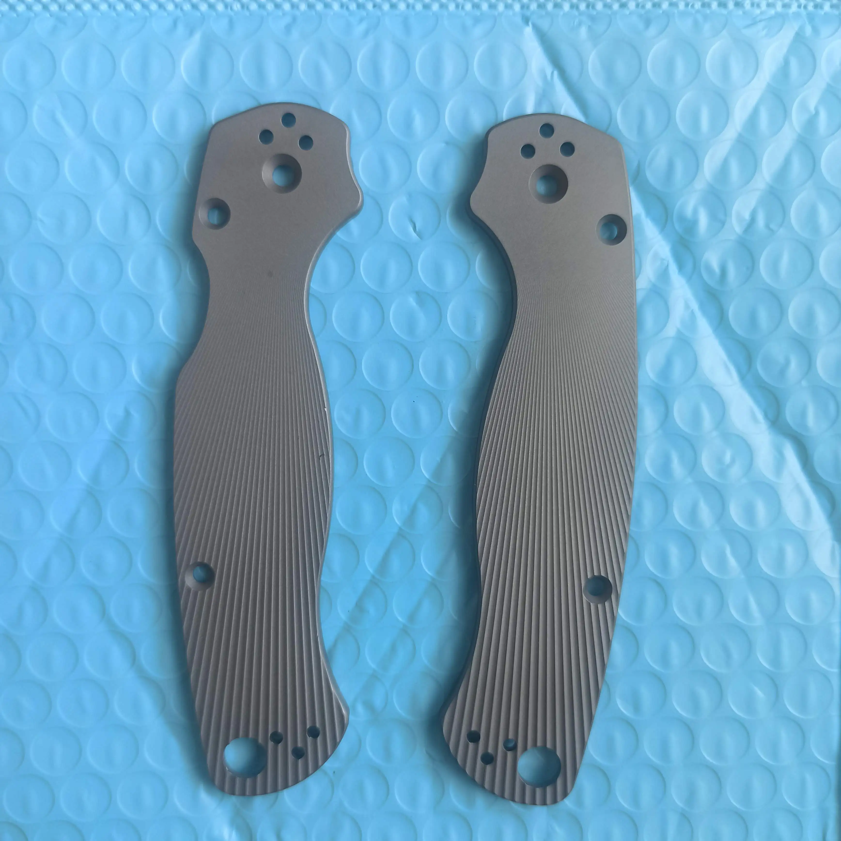 

1 Pair Titanium Alloy Knife Handle Scales for Spyderco C81 Para 2 Folding Knives