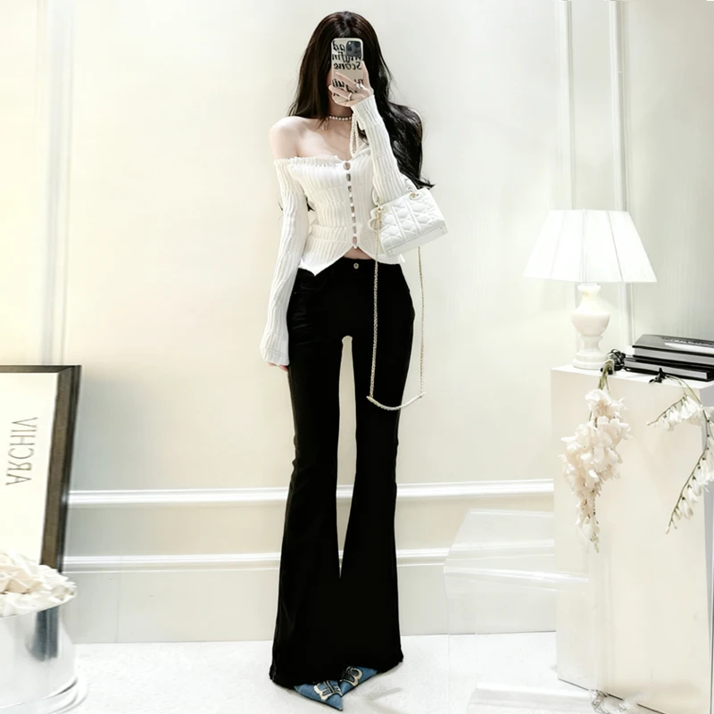 

Новые женские джинсы-клеш из денима на весну 2026 года, корейский стиль, с высокой талией, черные, облегающие, белые брюки, большие размеры, женская одежда Y2K