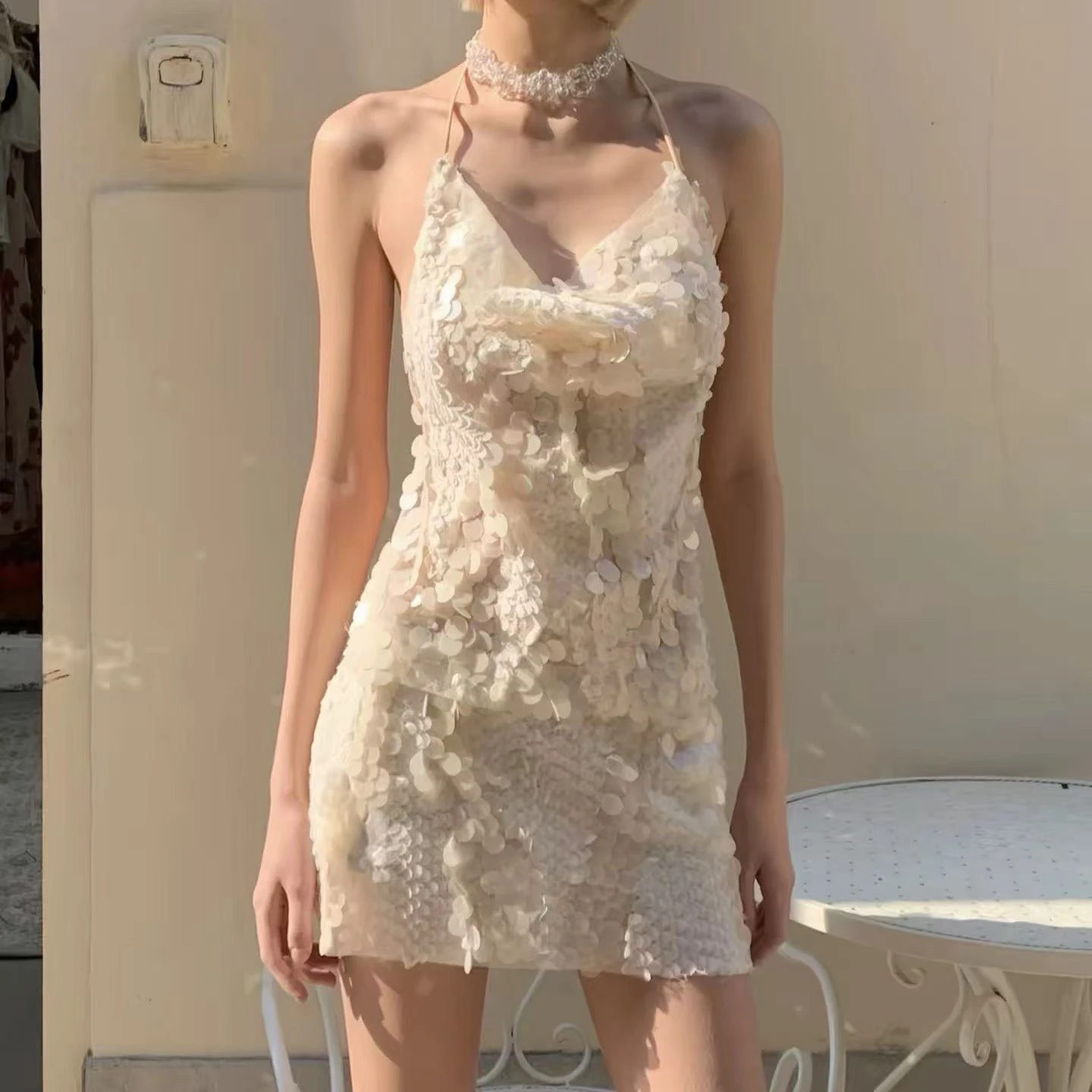 

Two-piece Skirt Sets Sexy Sequins Mini Skirts Women Apricot Backless Lace-up Halter Tops Sleeveless Summer Sexy Short Skirt Suit