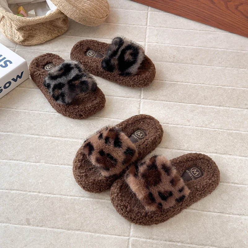 

Girls' Thick-soled Open-toed Slippers in Autumn and Winter Plush Warm Flat Slippers Fashion Leopard Print Decorative Cotton Mop