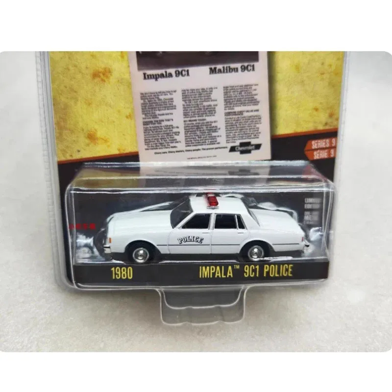 Greenlight 1:64 1980 Impala 9C1 Police Alloy Model Car Classics Adult Souvenir Gift Static Display
