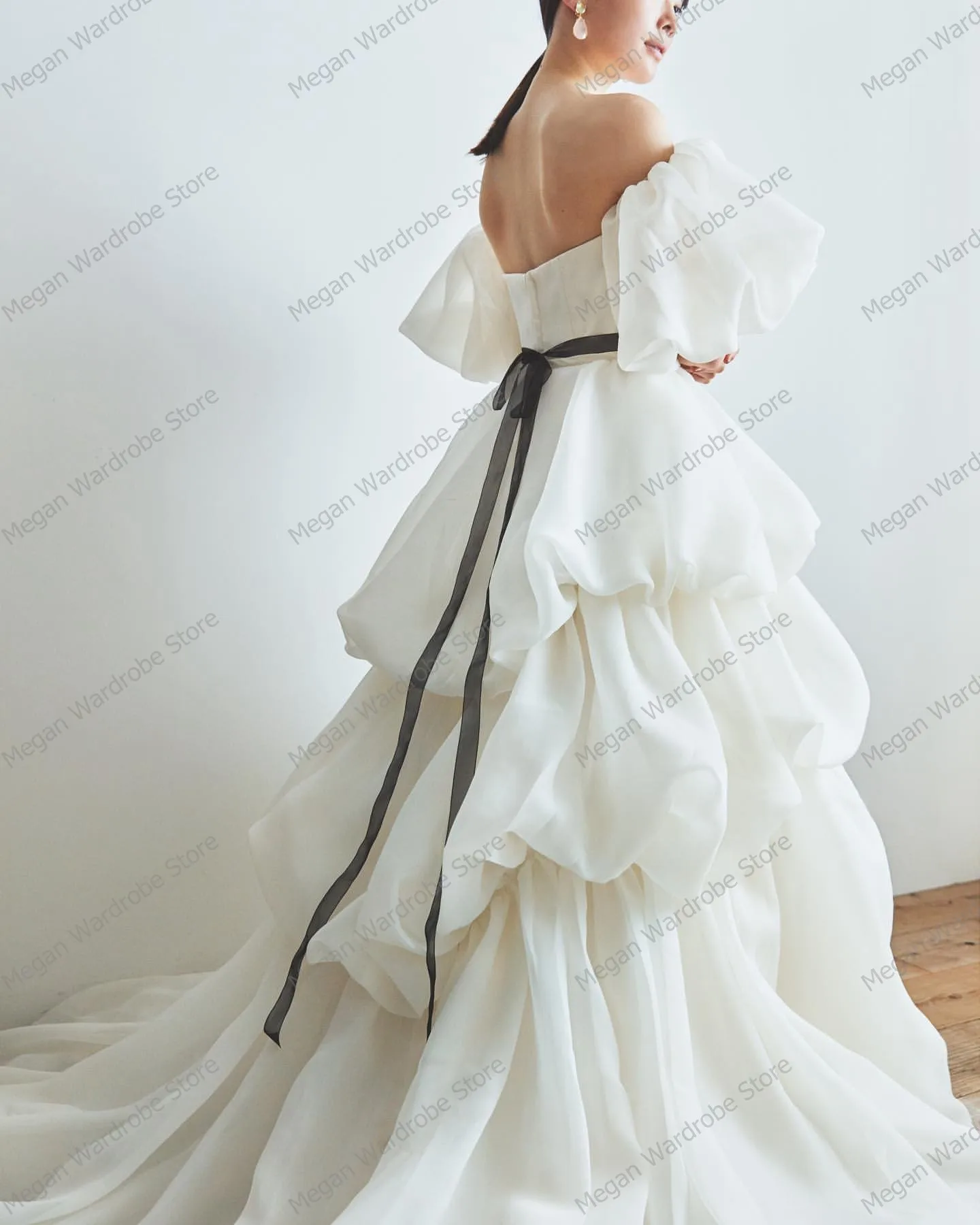 Vintage Ivory Off The Shoulder Tulle Prom Gown Puffy Sleeve Hi Low Ruffled Party Dresses With Train Women Evening Dress Sukienki