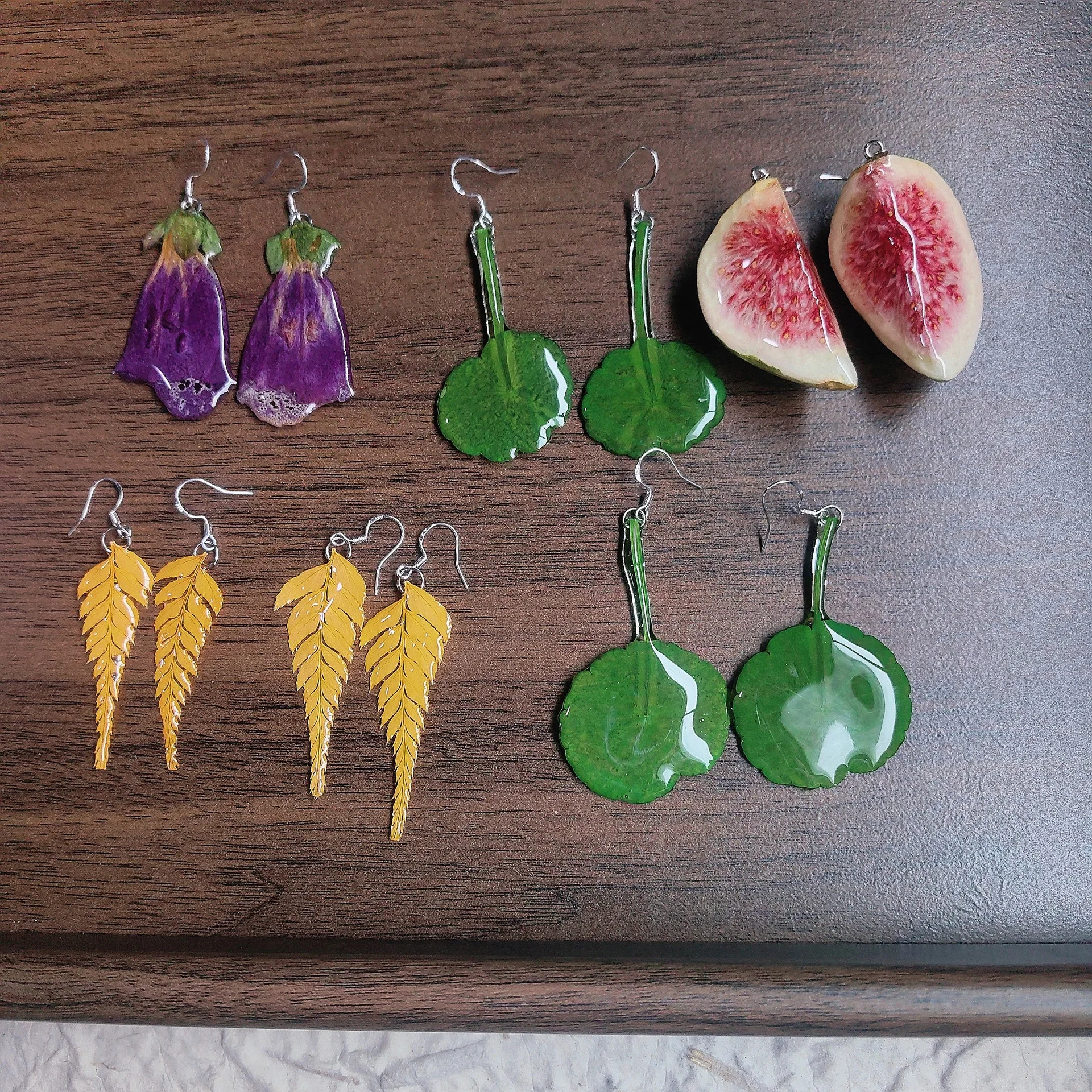 Dopamine Plant Resin Earrings Handmade Wind Bell Flower Fig Pennywort Drop Earrings Fashion Botanical Earring Party Jewelry Gift