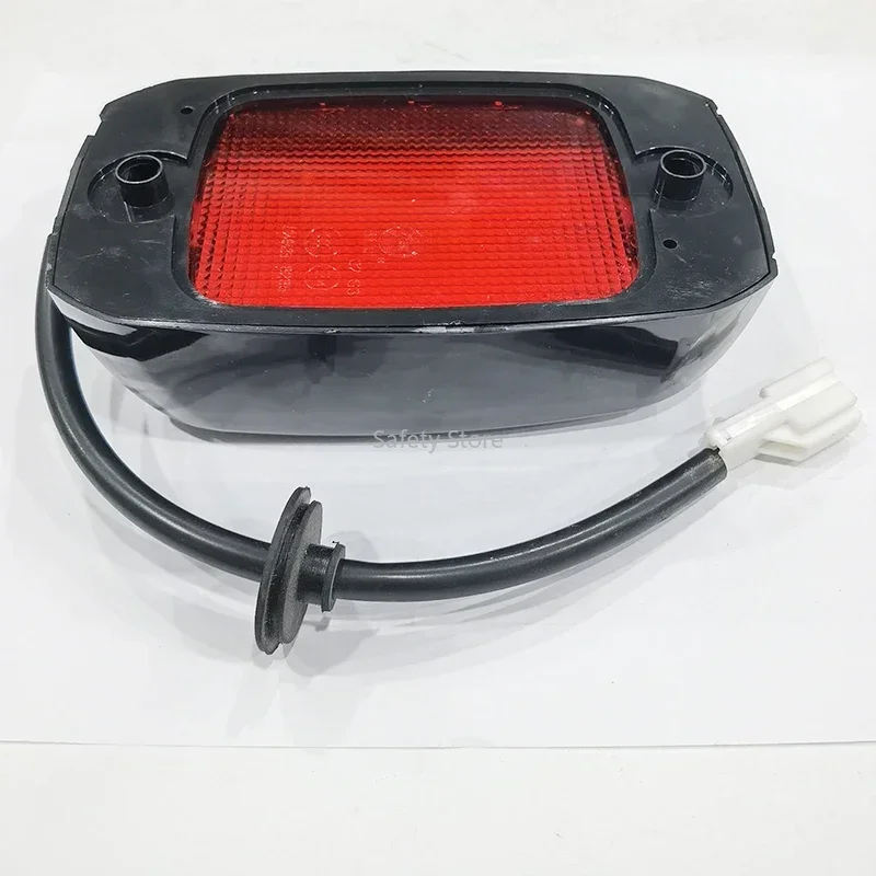 1PC Suitable for SAIC Maxus V80G10G50 high mounted brake light