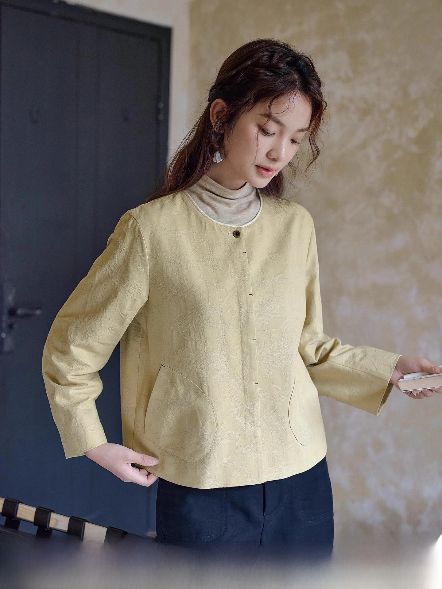 

Red Yellow Embroidered ort Jaet Women's Sle Autumn New Arrival Spring Autumn Top Quali Cotton Blend Ladies Coat