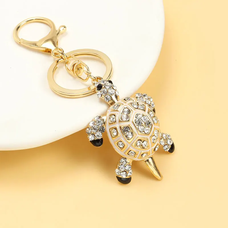 Enamel Rhinestones Sea Turtle Keychains Cute Couples Bag Pendant Car Interior Creative Gifts Souvenir Exquisite Animal Key Ring