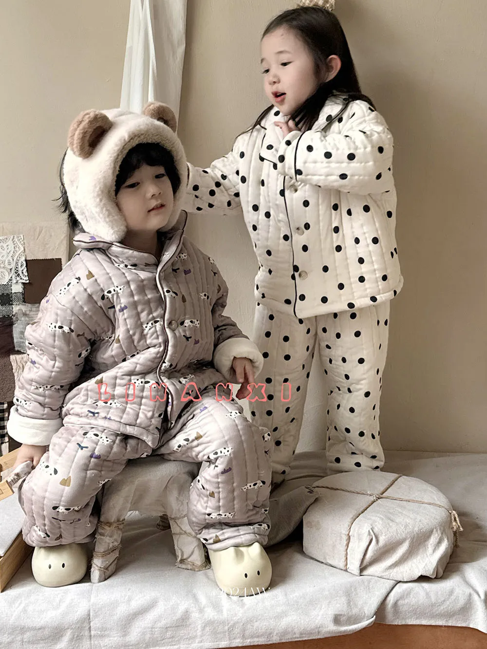 Meninas ternos de três camadas acolchoado acolchoado dos desenhos animados casa wear coreano inverno masculino e meninas calças acolchoadas pijamas conjunto de duas peças