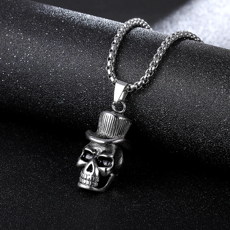 2024 Nieuwe Roestvrijstalen Ketting, Punk Gothic Hoed Schedel Hanger, Heren Biker Rock Party Exorcist Sieraden