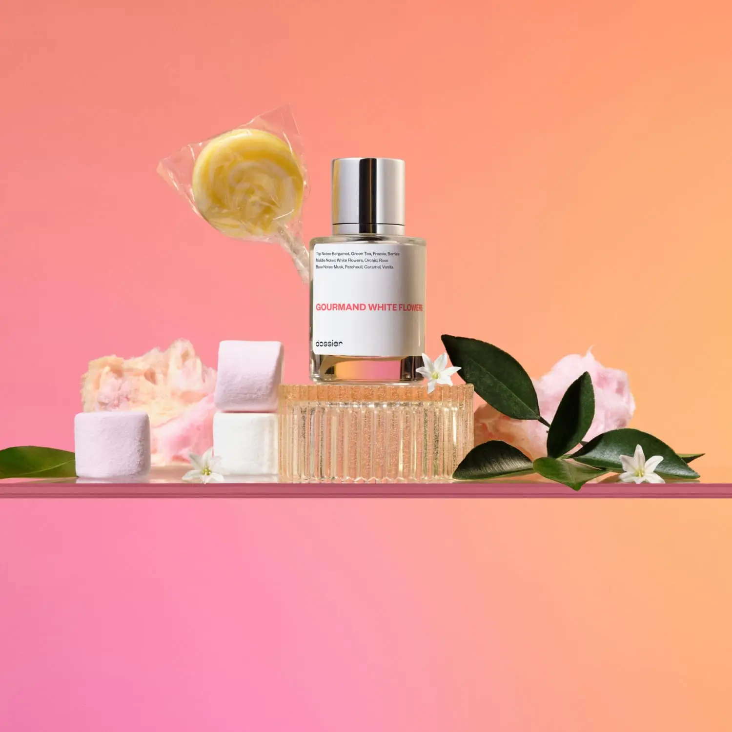 Fiori bianchi Dossier Gourmand: un profumo floreale opulento, profumo pulito e cautivante ispirato a Flowerbomb
