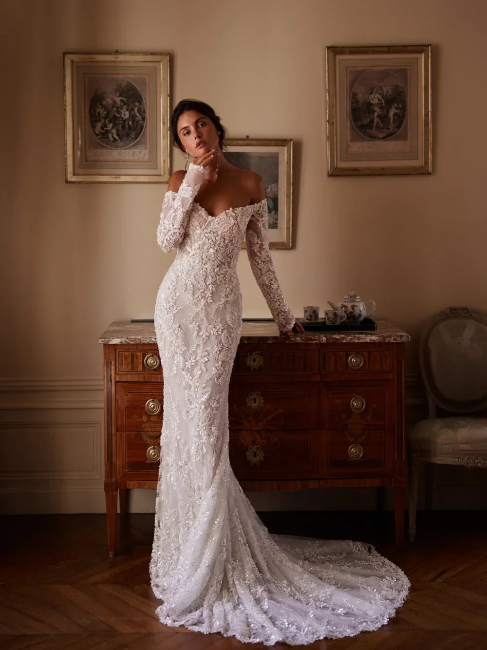 فستان زفاف طويل بحورية البحر من الدانتيل المطرز، فستان زفاف رشيق بدون أكتاف، فساتين لامعة رائعة مخصصة للعروس