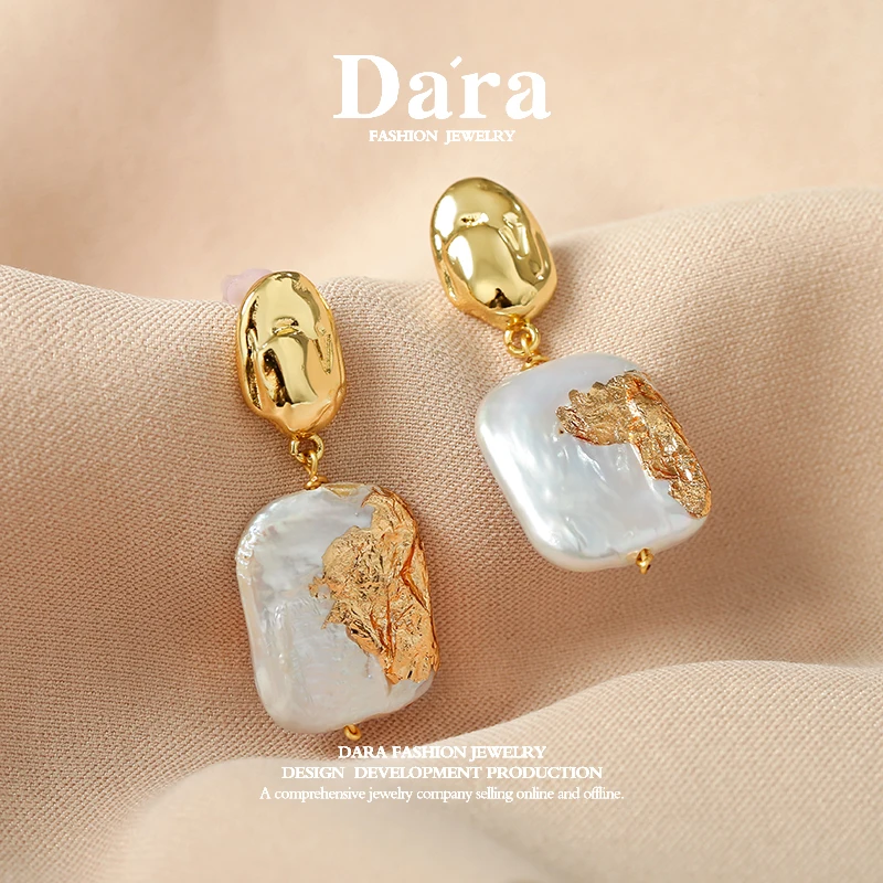 Freshwater pearl earrings 15*20mm baroque irregular pearls, the first choice for elegant daily dating gifts for women
