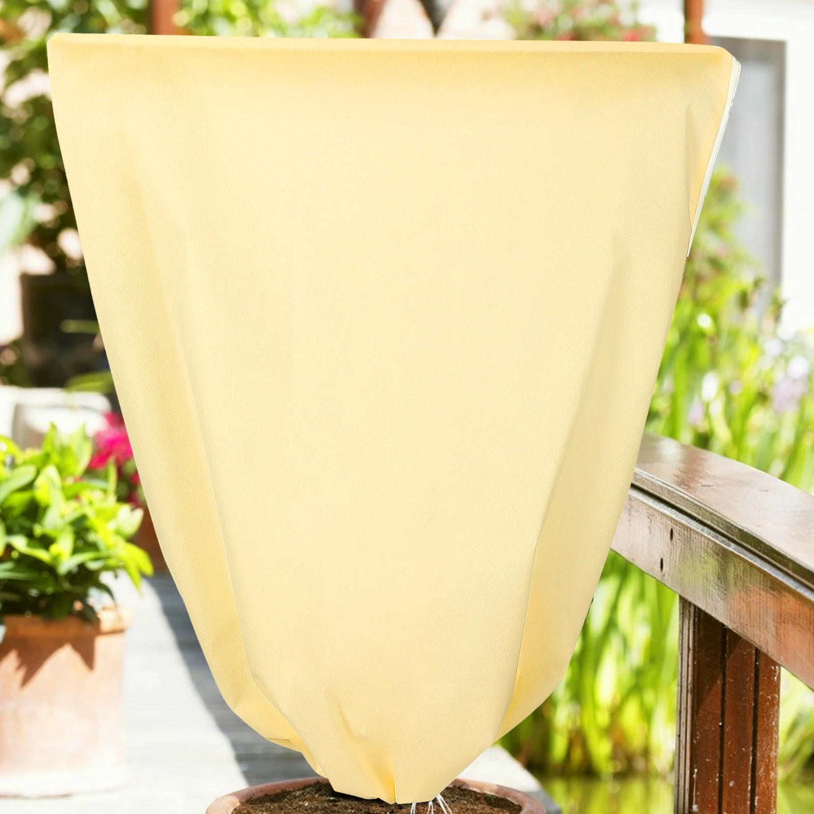 

Plant Protector Covers Winter Snow Non woven Fabric Tree Cover Frost Protection Breathable Zipper Drawstring Gardening Supplies