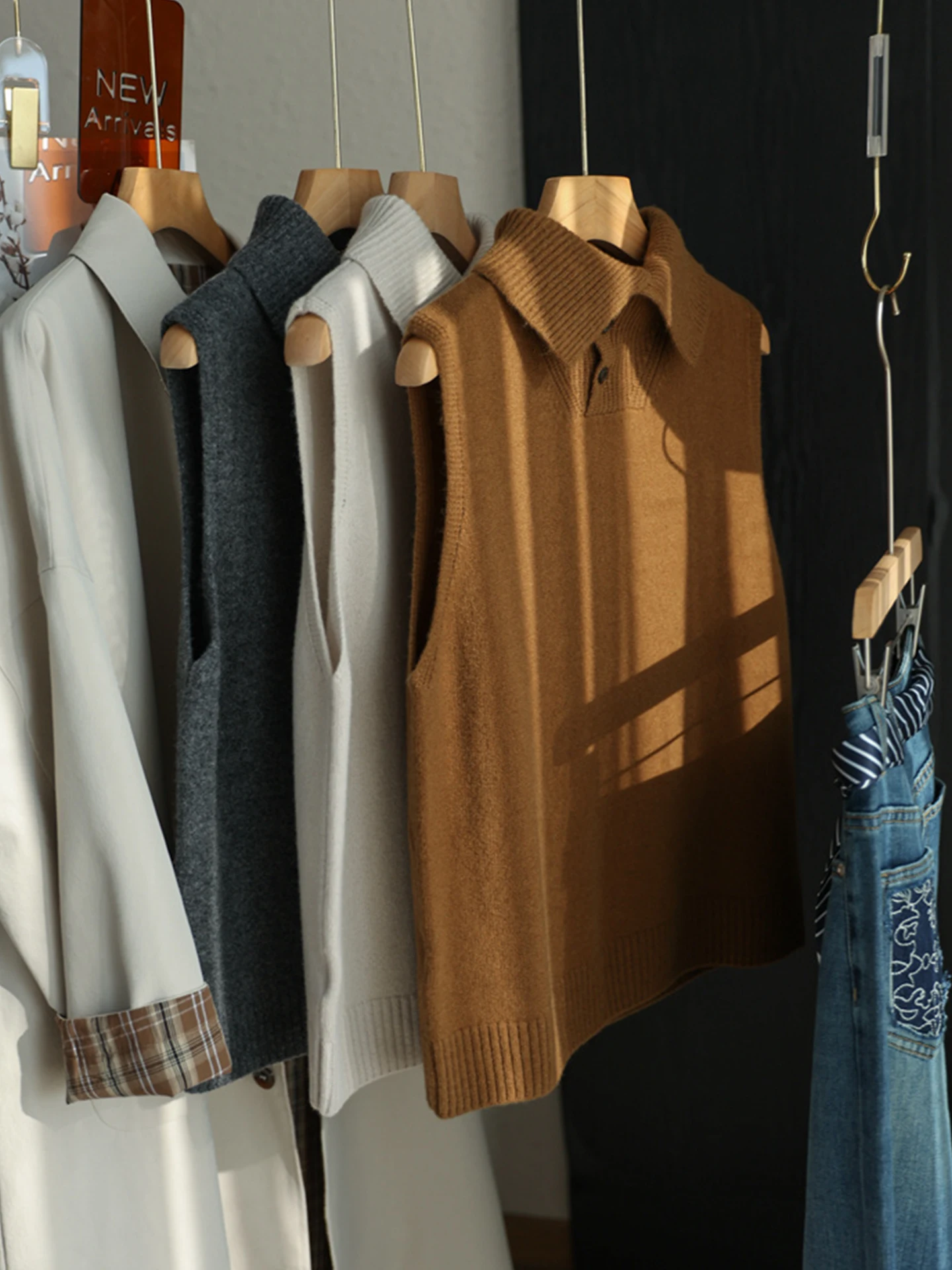 Faionable Comodo maglione lavorato a maglia Gilet da donna Stratificazione sopra la testa Sle Dimagrante Top alla moda Comodo gilet Top