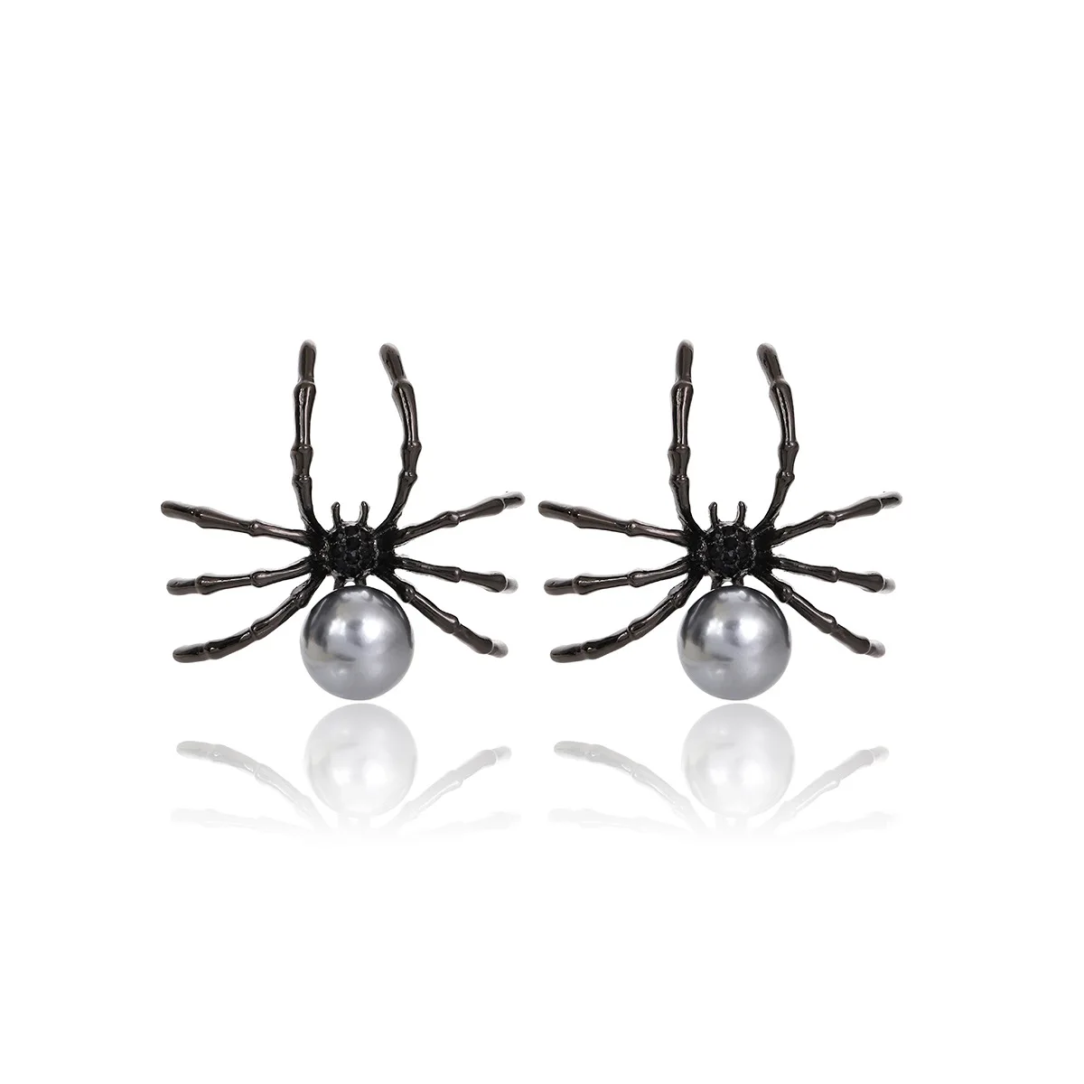 Dark Spider Alloy Silver Needle Stud Earrings for Women Halloween Theme Personality Exaggerated Punk Style Pearl Earring