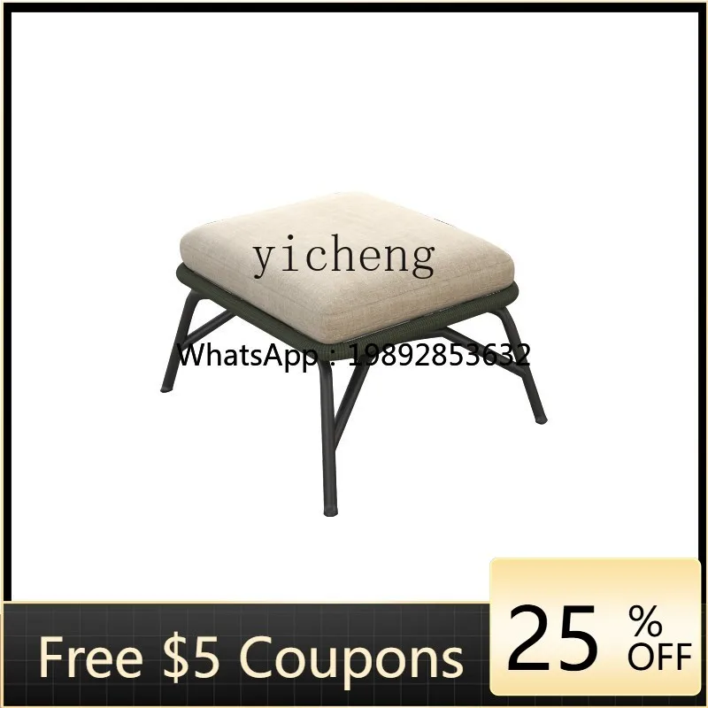 R2 Sofa Rattan Livi…