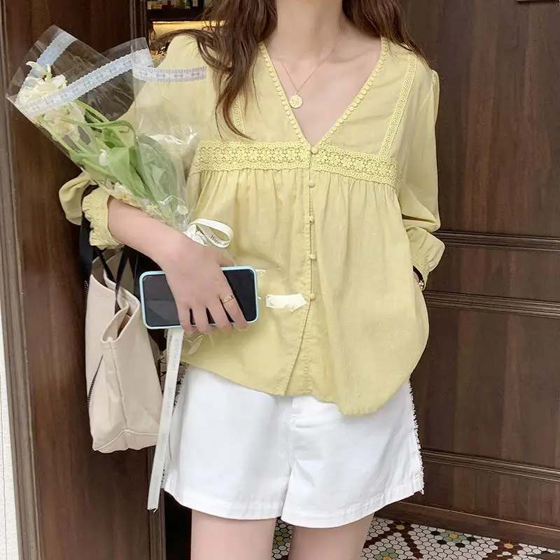 

White Korean Loose Blouse Spring New Short Sleeve V Neck Solid Color Button Sweet Shirt Tops Fashion Casual Women Clothing