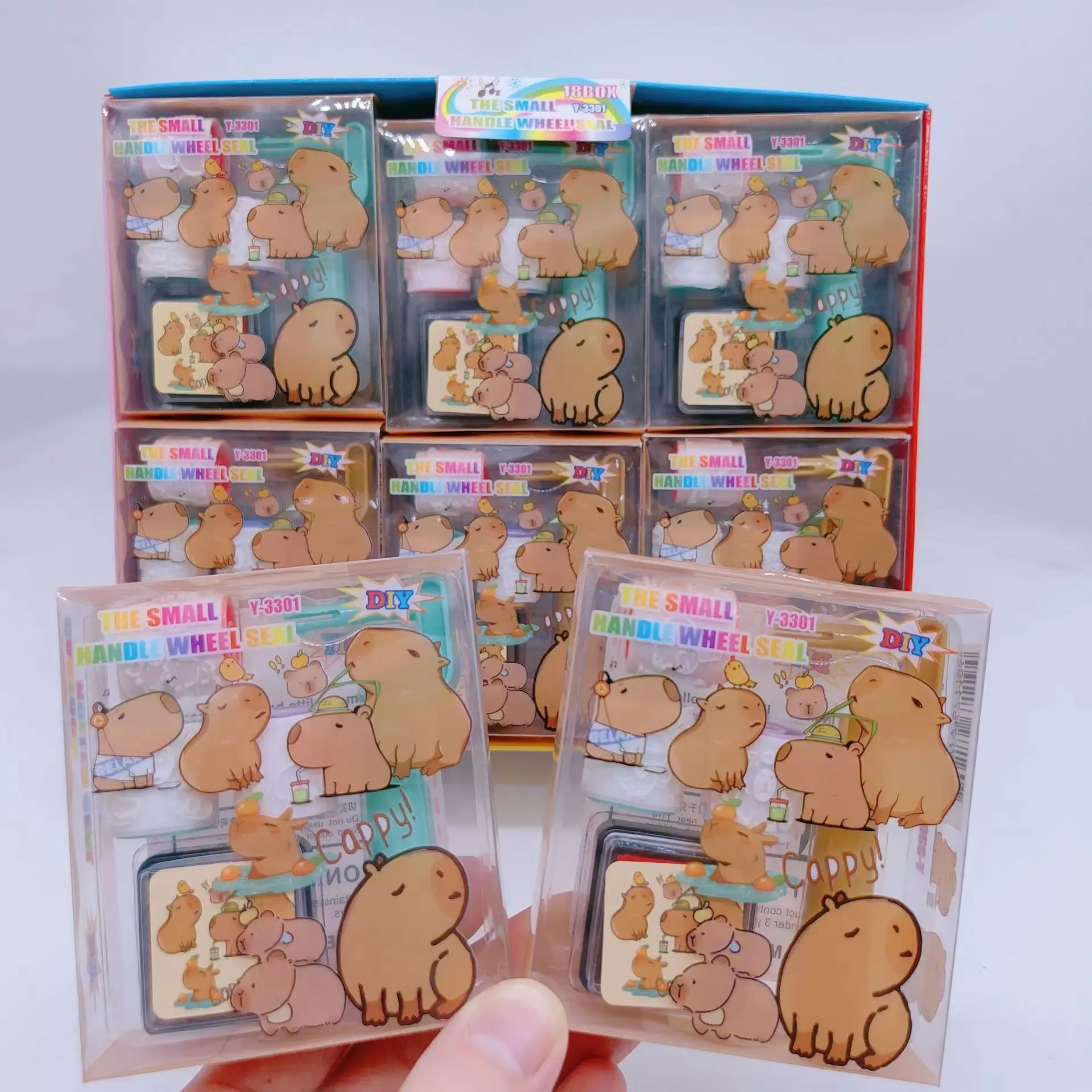 1Pcs Capybara Cartoon Pattern Rolling Stamp DIY Creative Seal Graffiti Handbook DIY Roller Decoration Stationery Art Supplies