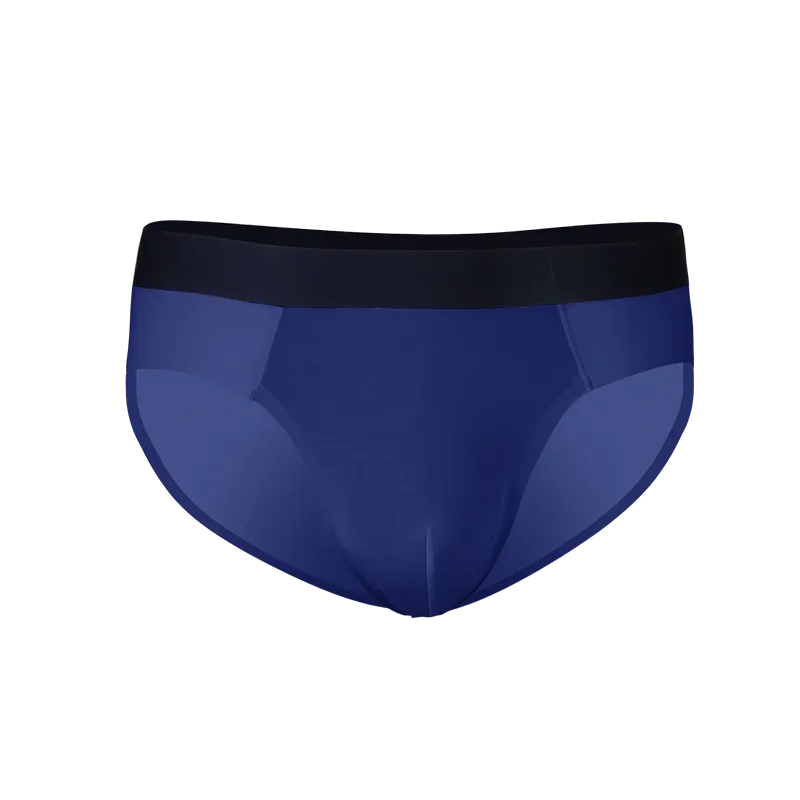 

5PCSMen's underwear, thin ice silk, breathable and seamless. Men's summer triangular underpants, transparent and sexy, low-waist
