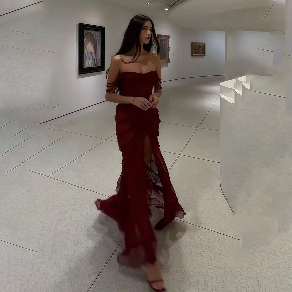 2025 Abiti da festa di nozze con spacco laterale alla moda chic con spalle scoperte Abiti da ballo eleganti da donna di alta qualità Abiti da gala