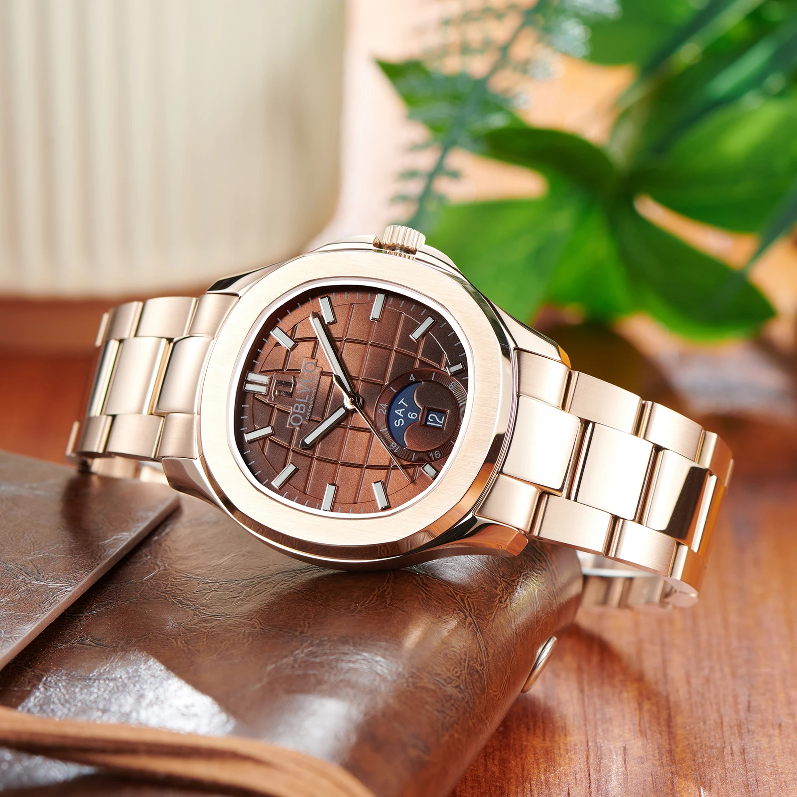 OBLVLO تريند روز الذهب البني الهاتفي Moonphase الميكانيكية ساعات أوتوماتيكية للرجال سوار الصلب مقاوم للماء ساعة رياضية FM-SL-DD