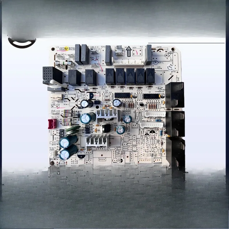 

Parts for Gree air conditioner 3P fresh air main board 30133016 M303F3L computer board GRJ302-A1