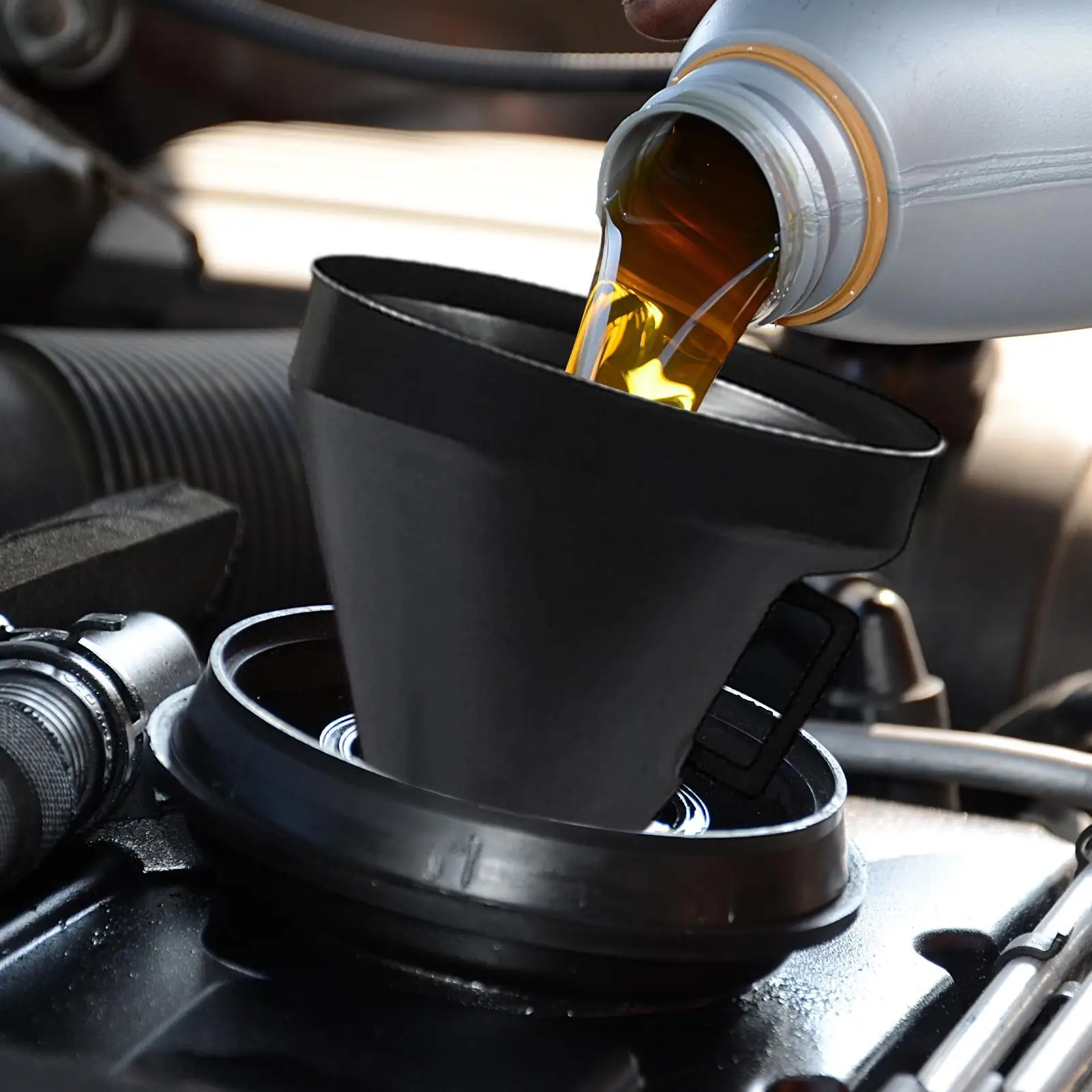 Multifunctional Oil Transfer Funnel Portable Liquid Guide Tool, Universal Fluid Filling Helper for Vehicle RV Motorcycle Truck