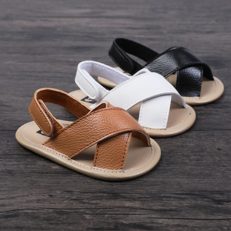 Zapatos de verano para bebés, sandalias clásicas con suela suave ahuecada, antideslizantes, informales, planas, de 0 a 18 meses