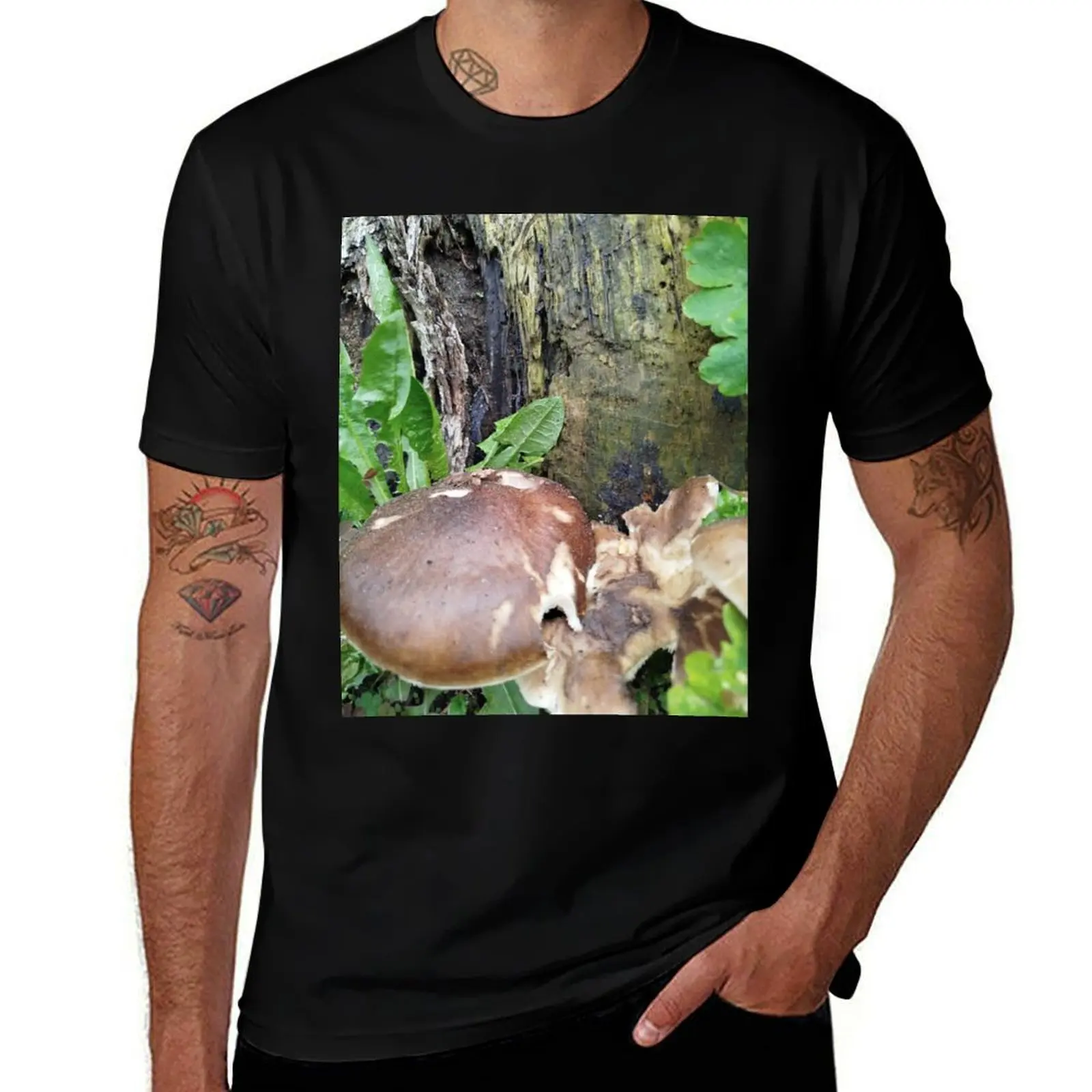 

Oak tree mushrooms style. T-Shirt valentines clothes vintage clothes man t shirt custom shirt mens shirts graphic tee