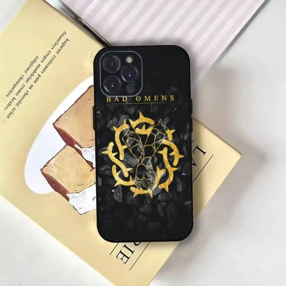 حافظة هاتف B-Baldurs Gate 3 Astarion لهاتف iPhone16,15,14,13,12,11 Plus,Pro Max,XS,X,XR,SE,Mini,8,7,غطاء أسود ناعم