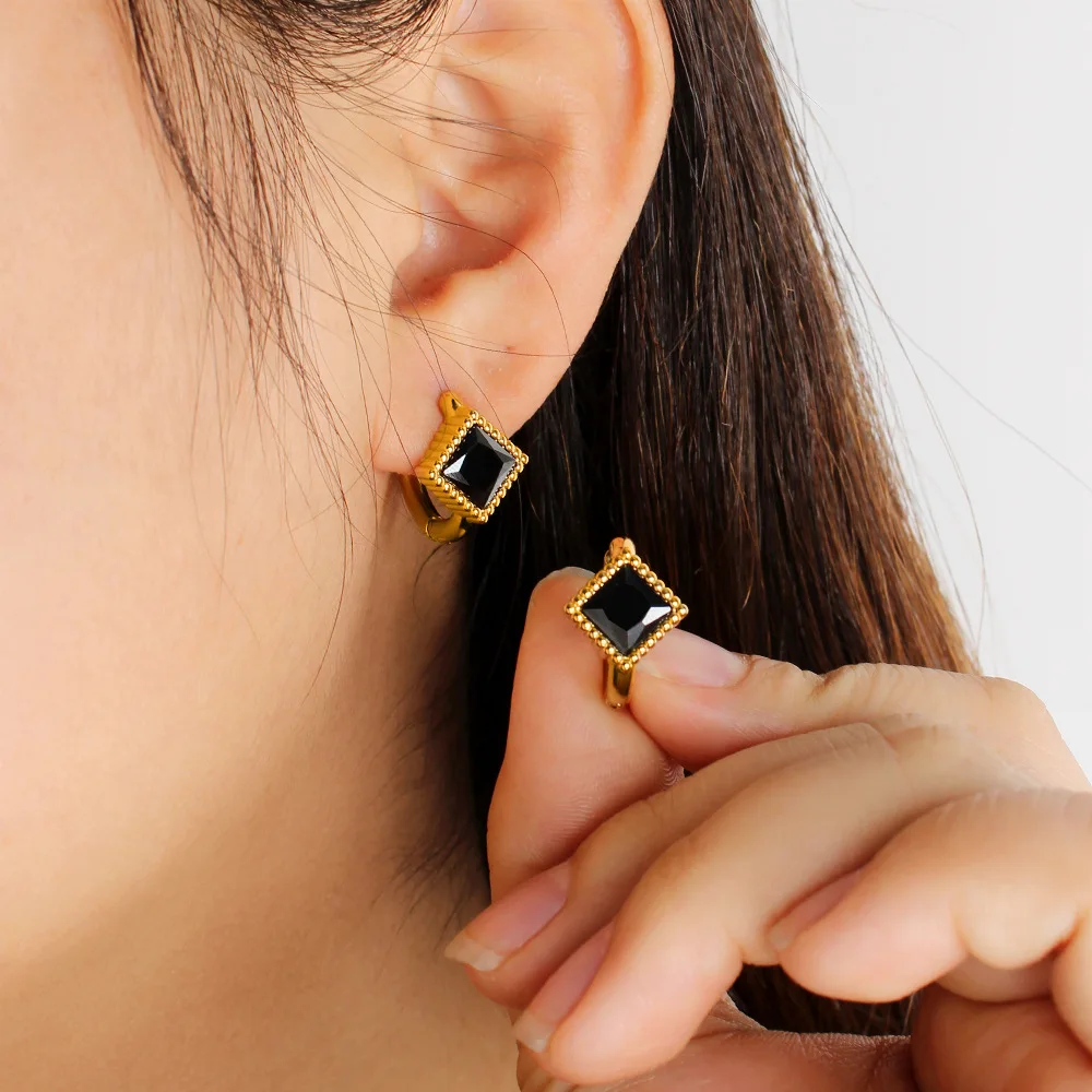 DIY accessories Elegant and cool wind zircon earrings, niche design, high-end ear clips, stainless steel temperament,