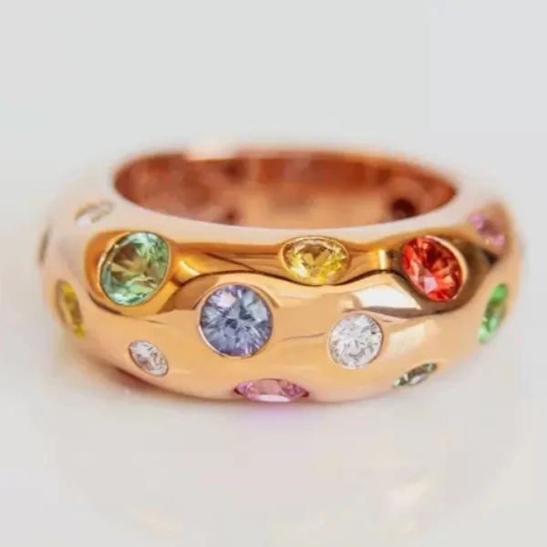 Exquisiter, mit mehrfarbigen CZs eingelegter Damenring, trendige goldene Farbe, geometrisches Design, für den täglichen Gebrauch, Partyschmuck, Jubiläumsgeschenk.