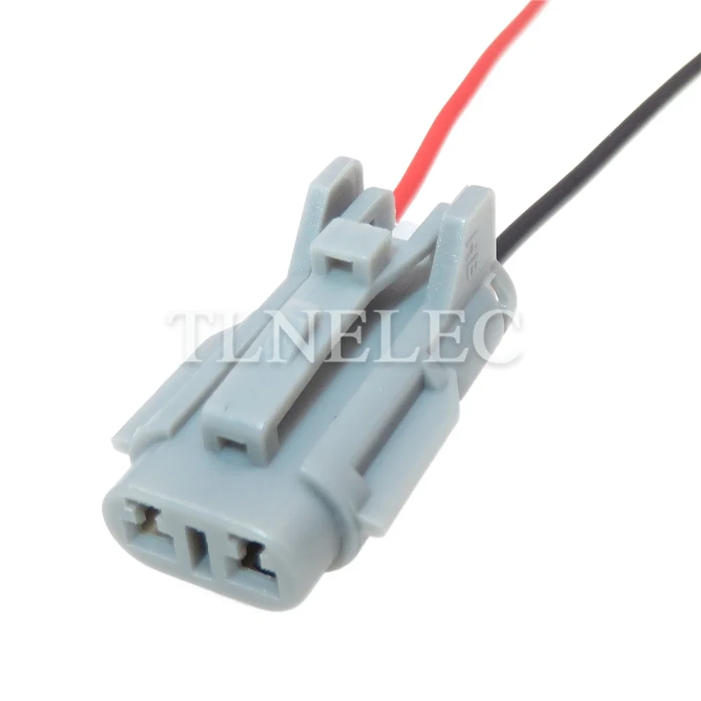 2 ขารถวิ่งไฟสายไฟซ็อกเก็ตอัตโนมัติหมอกสําหรับ VW 7222-1424-40 7223-1424-40 MG640322-4 MG610320
