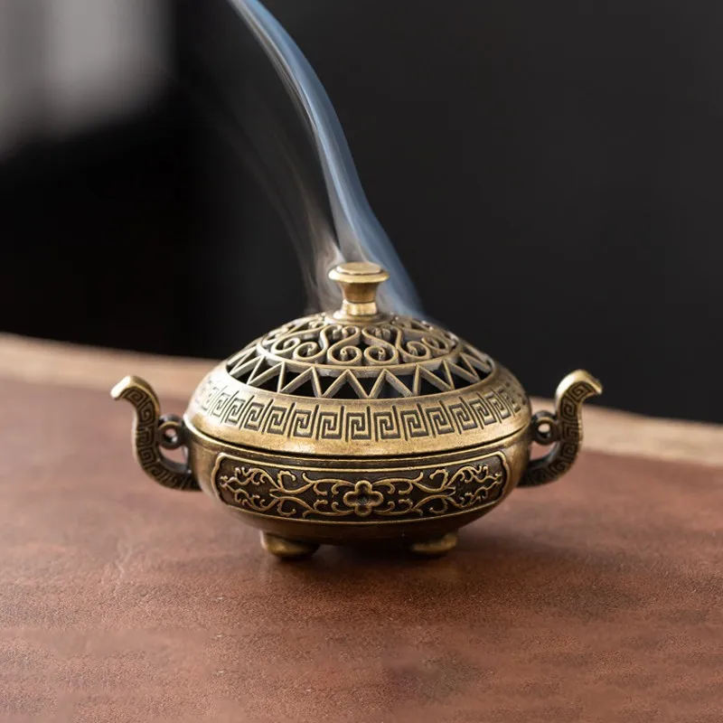Vintage Alloy Incense Burner Stick Holder Three Legged Hollow Out Mini Sandalwood Censer Incense Burner Home Decoration