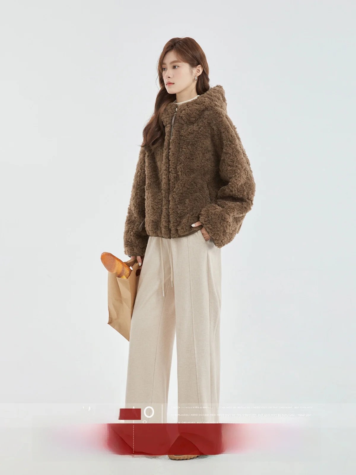 

MoZao Свободные прямые повседневные брюки с высокой талией, женские осенние новые широкие брюки в бежевых повседневных брюках для женщин