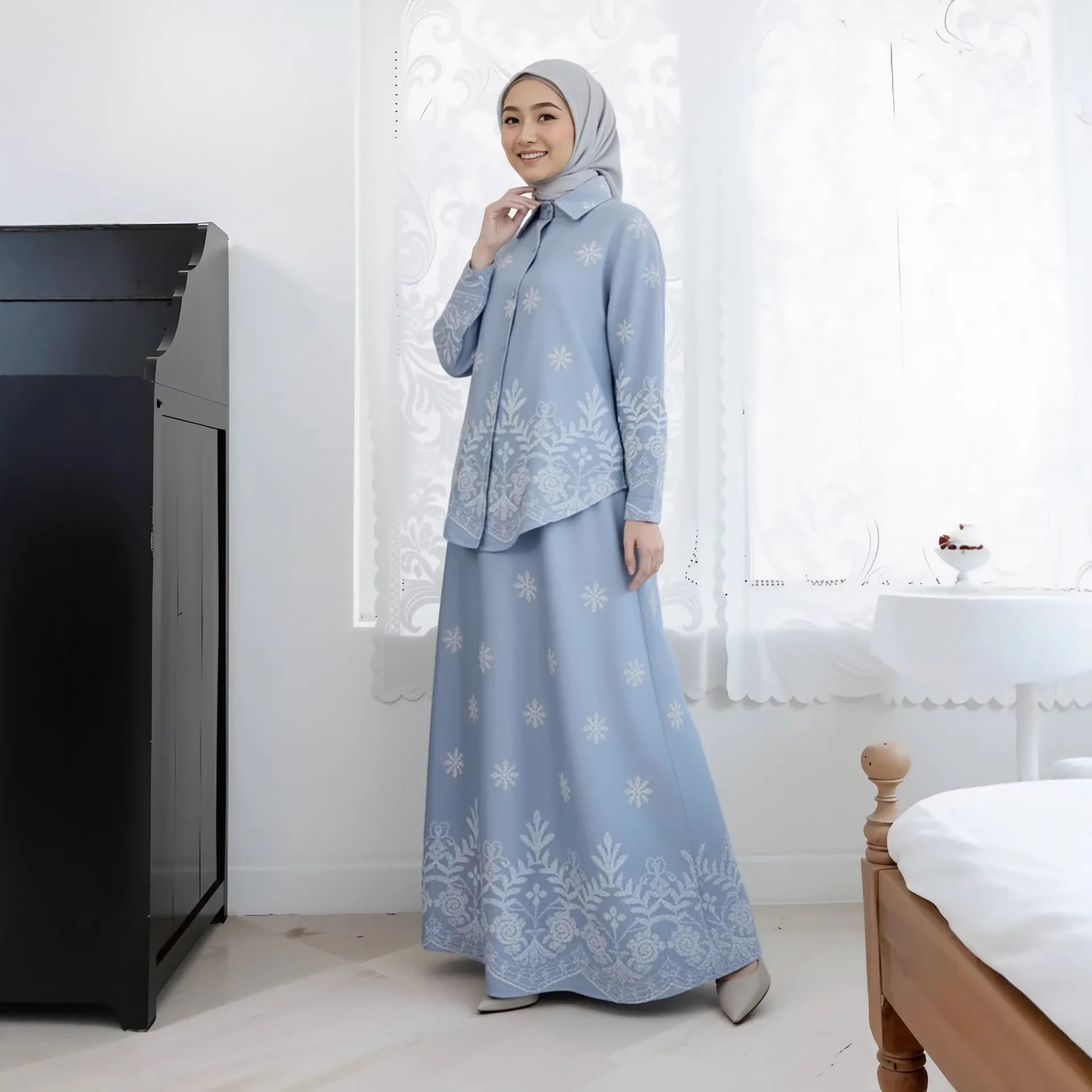 

New Two Piece Muslim Women Set Embroidered Shirts and Swing Skirts Dubai Abaya Dress Eid Islam Clothing Outfits Femme Ensembles