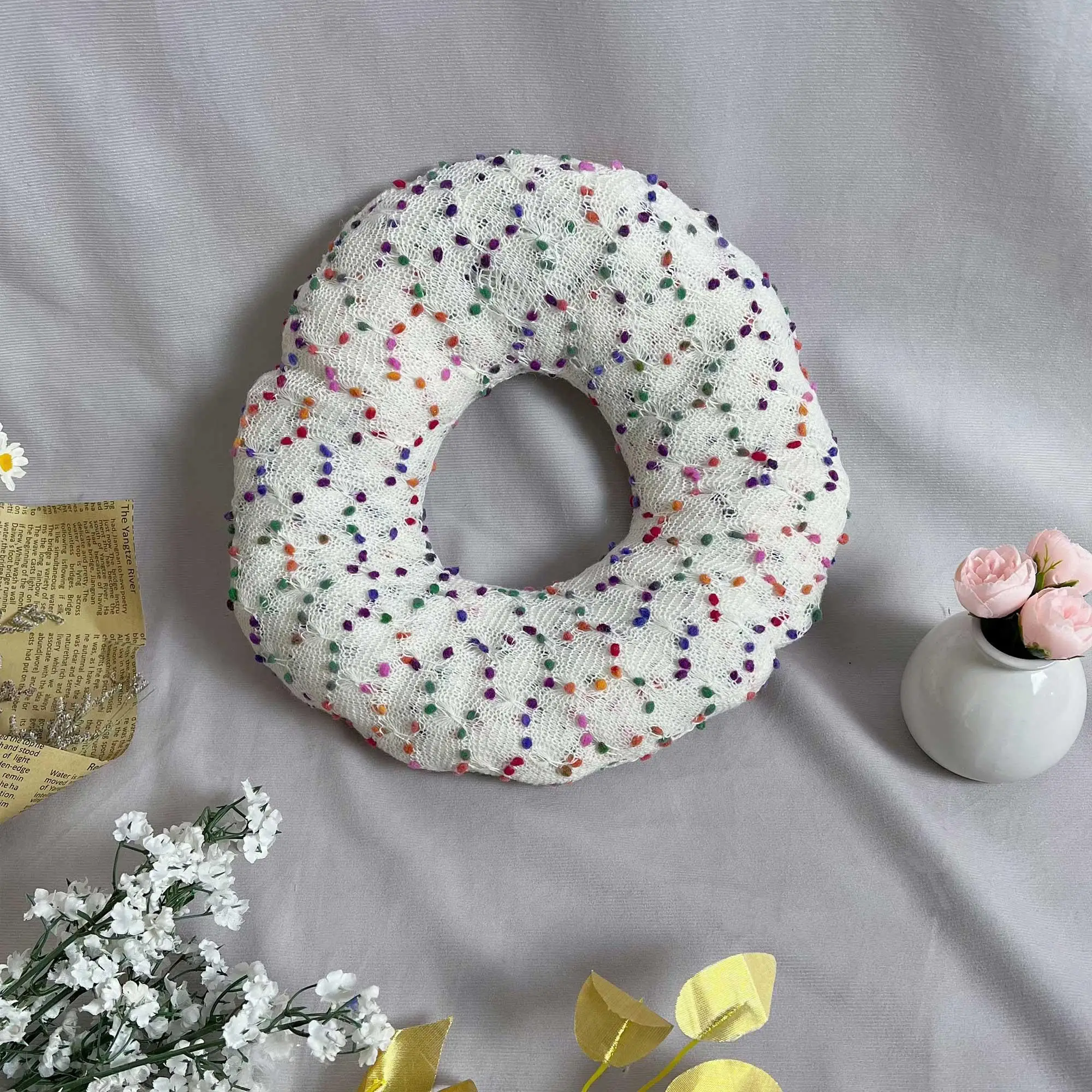 

Comfort Donut Ring Chair Seat Cushion Pillow for Pregnant Woman Sedentary People Travel Office Pain Relief