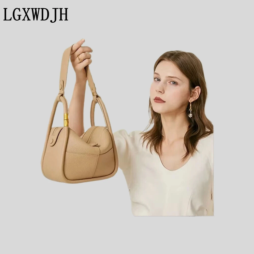 Comes with a retro shoulder strap and a special bag  First-layer cowhide lady one-shoulder crossbody bag  Pillow-shaped handbag