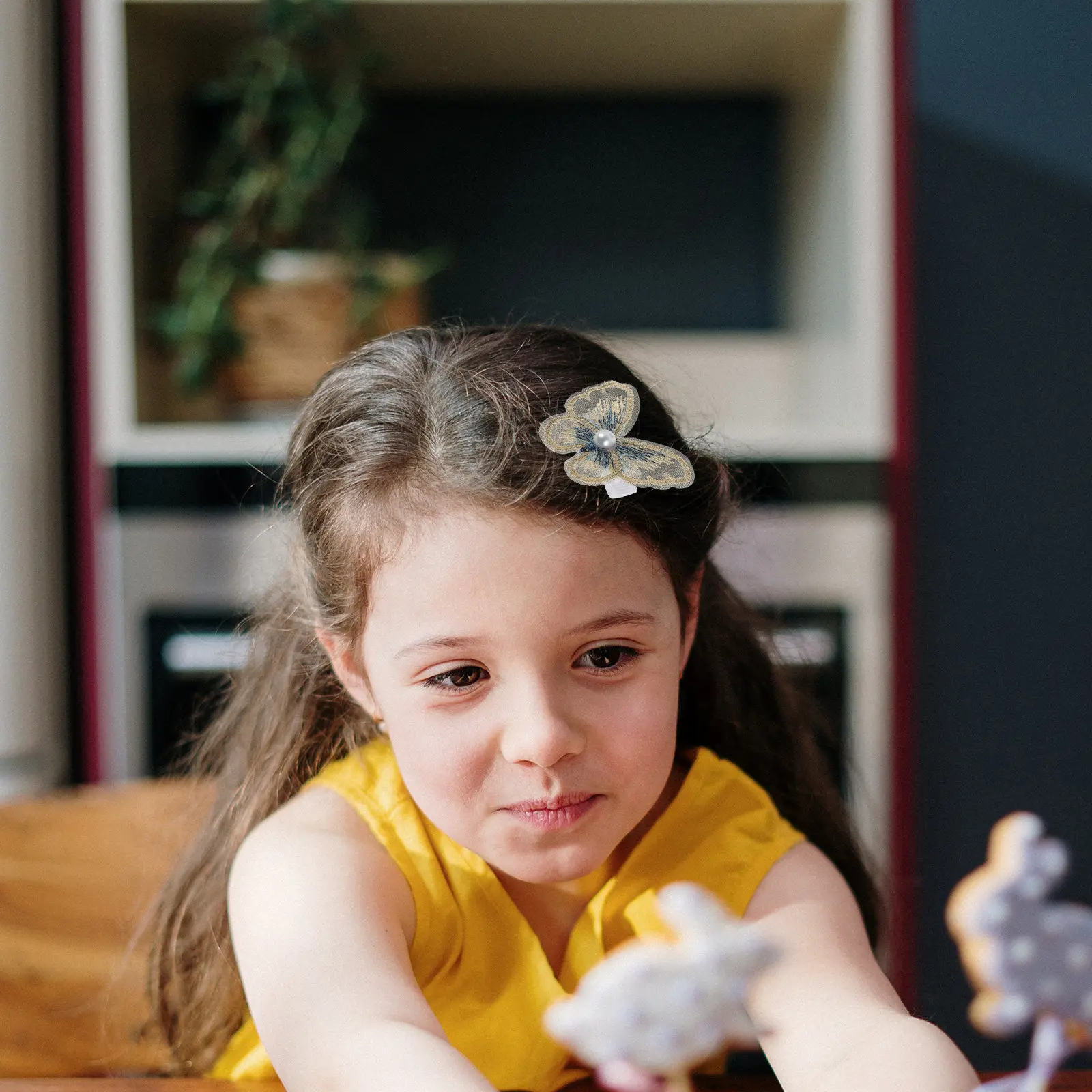 

12Pcs Vintage Hair Clips Butterflies Barrettes Retro Women Hair Decoration Alloy Cloth Material Elegant Gift for Holiday