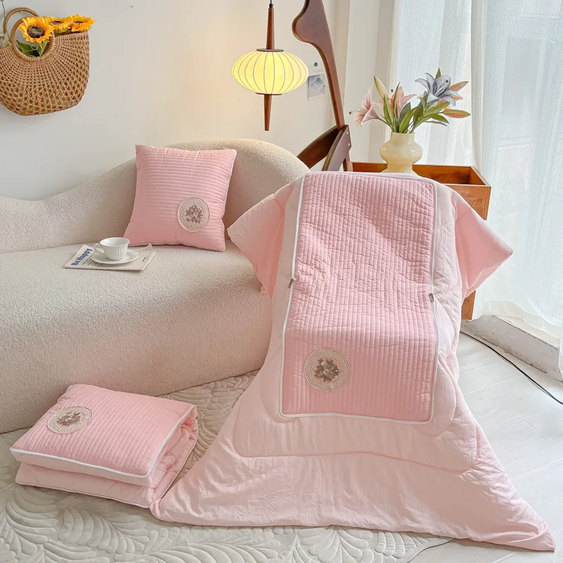 Новая корейская версия стеганого хлопка двойного назначения с вышивкой, монтируемая в автомобиле офисная подушка для сна, диванная подушка, одеяло