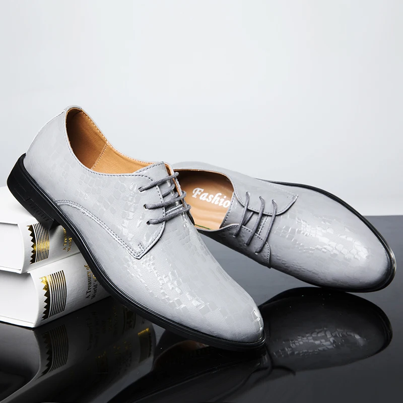 

Men's Classic Leather Shoes Comfortable and casual gentleman style Work or office Adult suit shoes dress Black Versatile