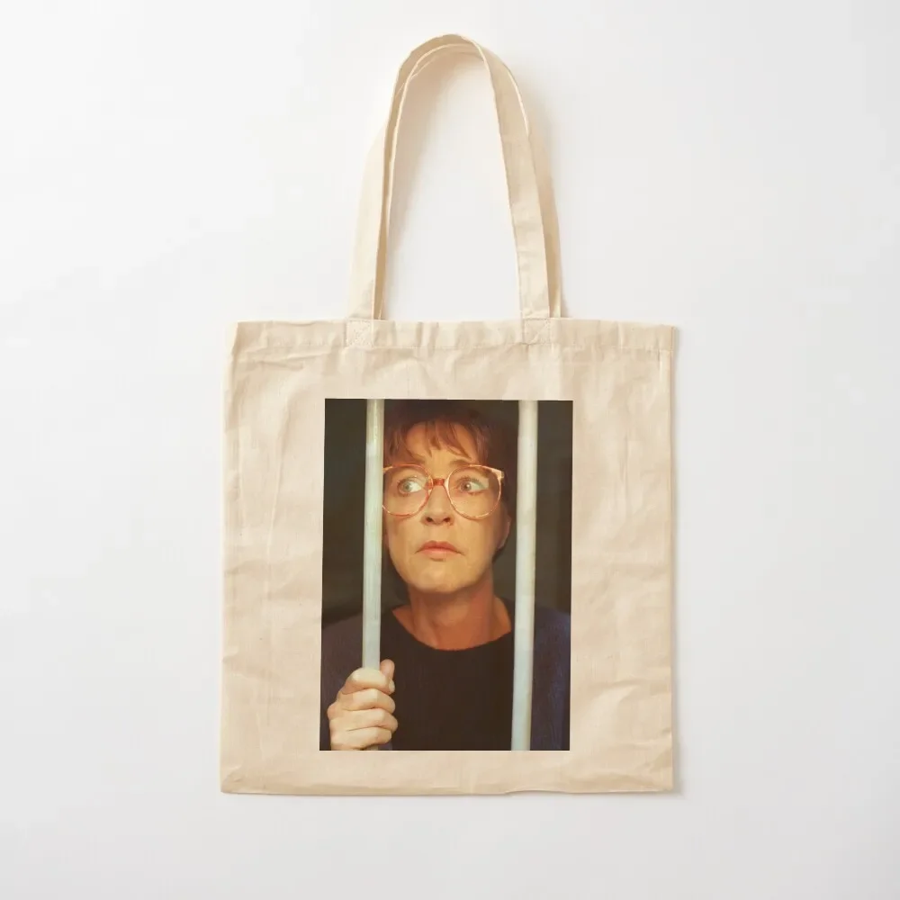 

CORRIE LEGENDS- DEIRDRE BARLOW Tote Bag tote bag men sacs de shopping the tote bag shopping trolley