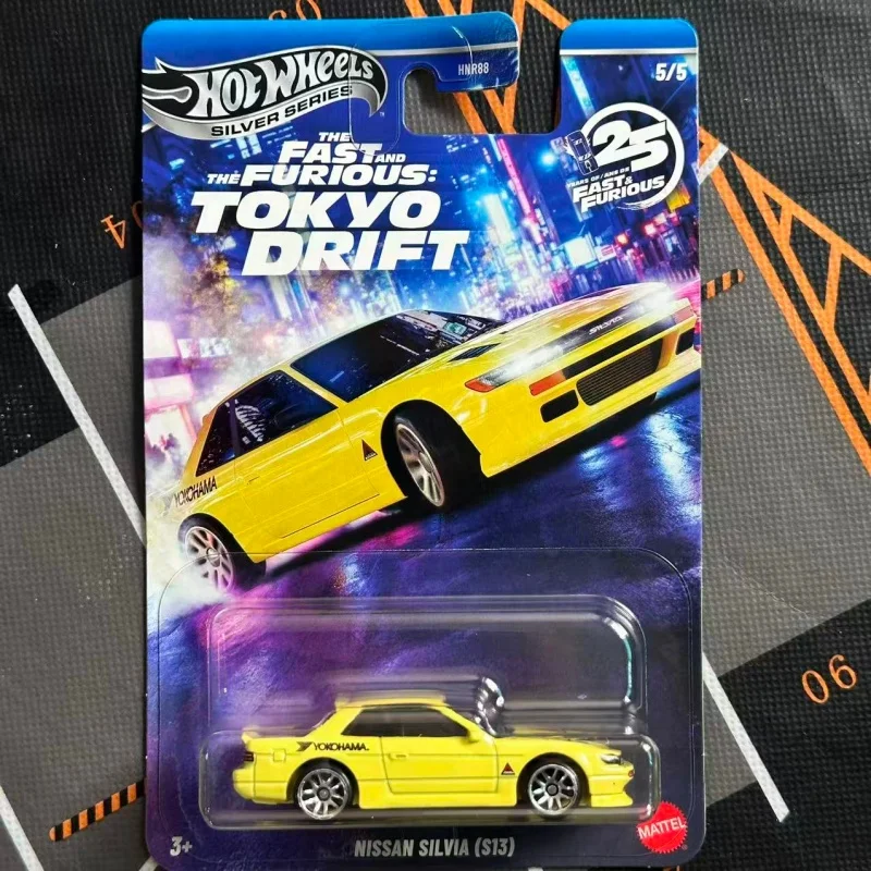 

Модель автомобиля из сплава Hot Wheels HNR88, тема Токио Дрифта, набор игрушек для стимулирования скорости, игровой автомобиль с радиоуправлением