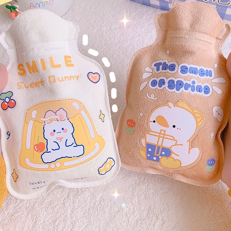 1Pc Lovely Cartoon Hand Po Warm Water Bottle Mini Hot Water Bottles Portable Hand Warmer Girls Pocket Hand Feet Hot Water Bags