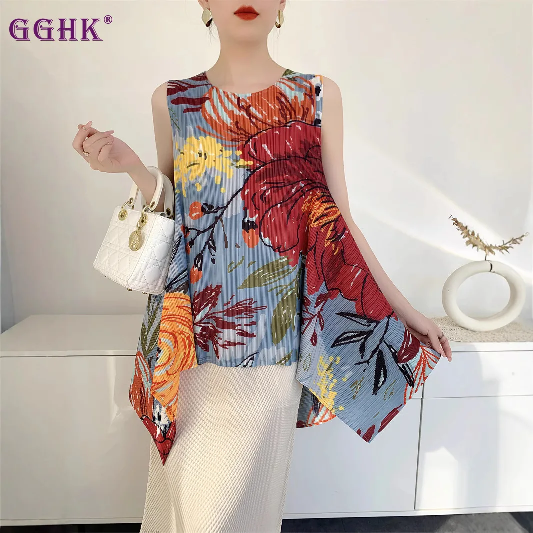 

GGHK Women Large Size T-shirt Round Neck Sleeveless Geometric Pattern Irregular Design Casual Compound Female Tops 2025