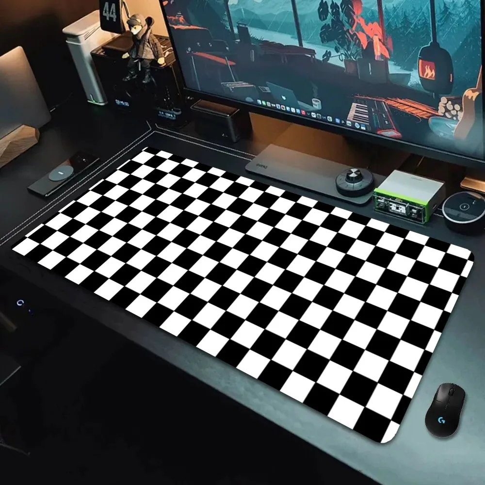 

Simple black and white chessboard technology-sense mouse pad non-slip gaming e-sports large size desk mat keyboard pads XXL